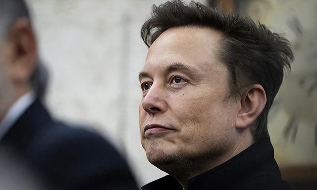 马斯克凌晨三点发文警告：全球进入“大战倒计时”！