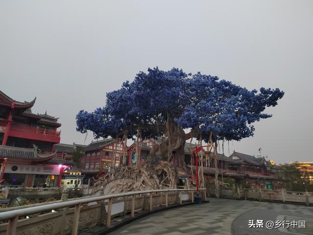 繁华落尽：“大宋不夜城”眉山水街如何从游客十万到门可罗雀？