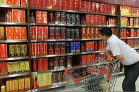 不管价格，瓶身上有这“5个数字”都是酒精酒，看懂再入手不吃亏图片