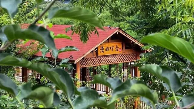 跟着高铁游集安｜您的“山水漫游”号专列已进站