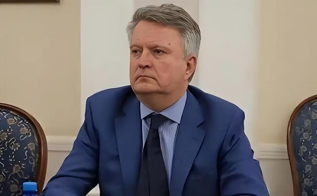 结束访华才5天，乌克兰公开翻脸：要制裁中国公民，逼中方选边站