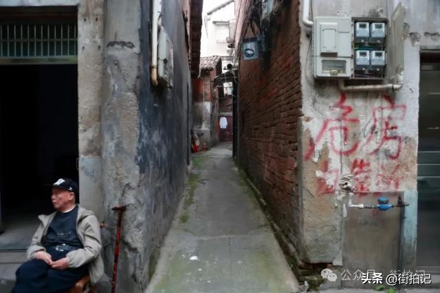 千年同饮一河水,河头是萍乡南正街,江尾有醴陵东正街