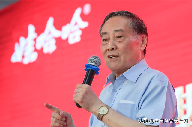 娃哈哈百亿遗产大战细节曝光：信托没成立宗馥莉想加子女，杭州诉讼定输赢