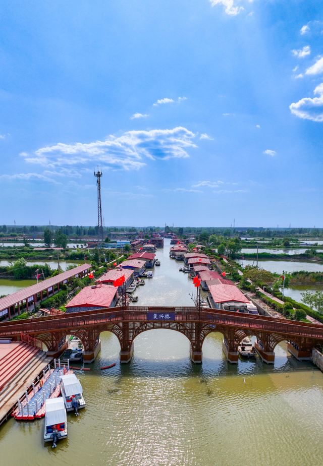 济宁文旅再添新名片！微山湖渔家水街景区成功获国家4A级旅游景区