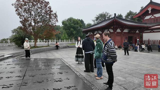 外籍自媒体：绵阳的隐藏技能是“诗与远方”！