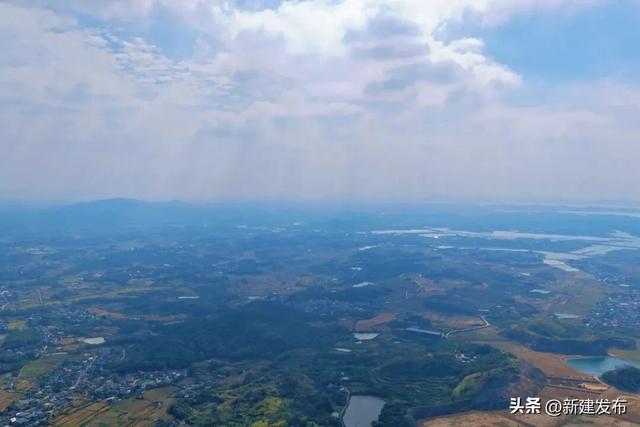 鄱阳湖畔的秋日舞会