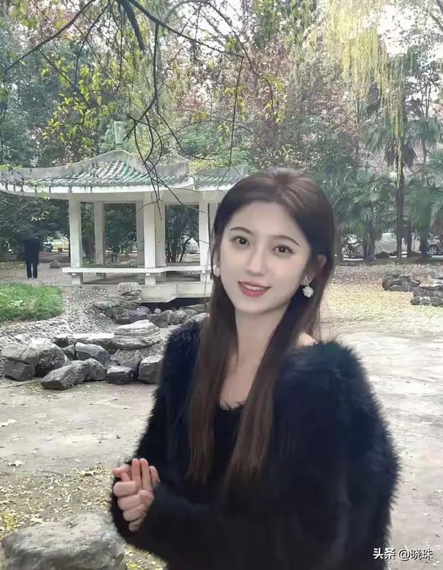 兰州交大校花仙姿玉貌，网友惊叹：沉鱼落雁，此女只应天上有