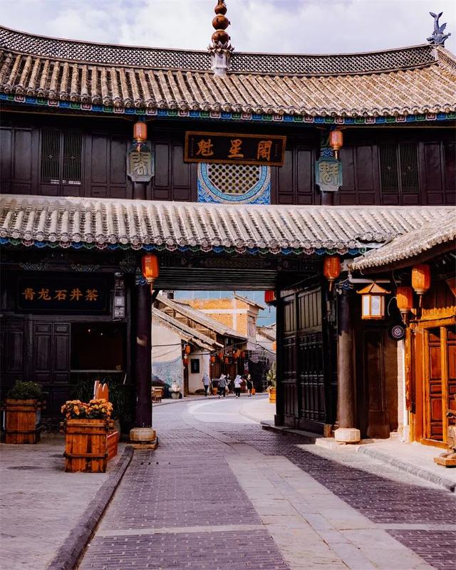 均温25°C，一年晴天300天的滇西小城，去躺平几日简直不要太快乐