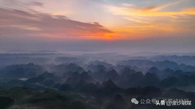 骑马、露营、看花海……这才是正确的打卡方式→