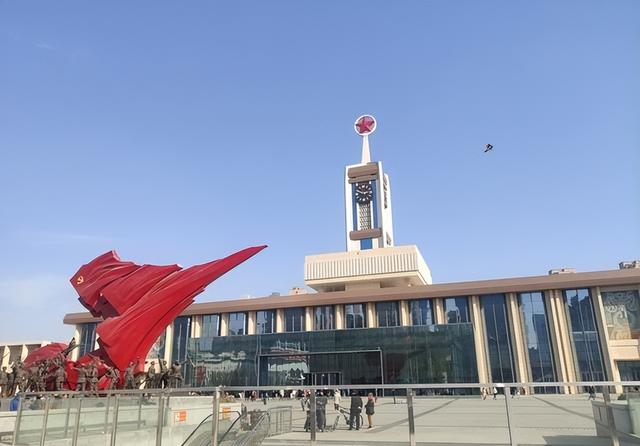 我国最幸运的城市，白捡了一个省会当，但名字却被嘲笑有点土