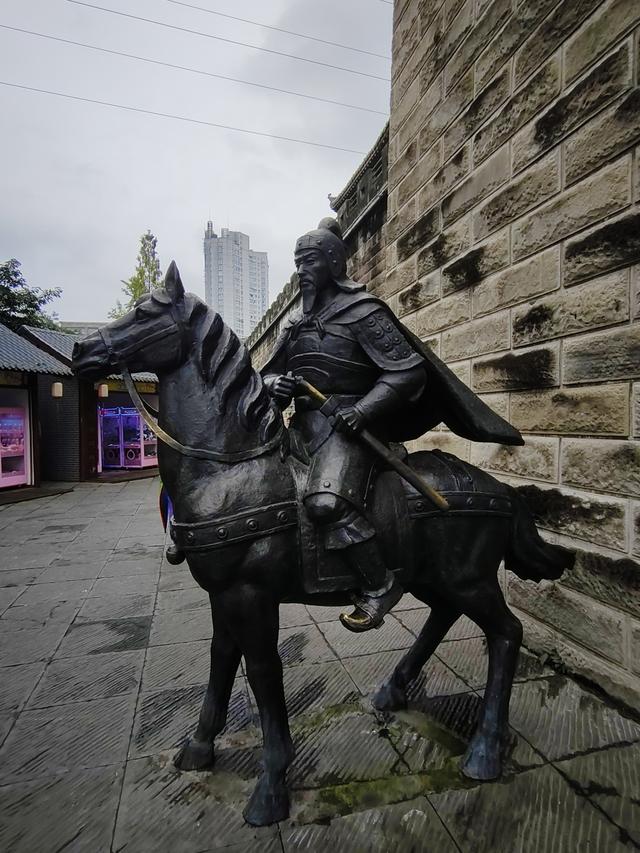 南行漫记：我们就不该来宜宾