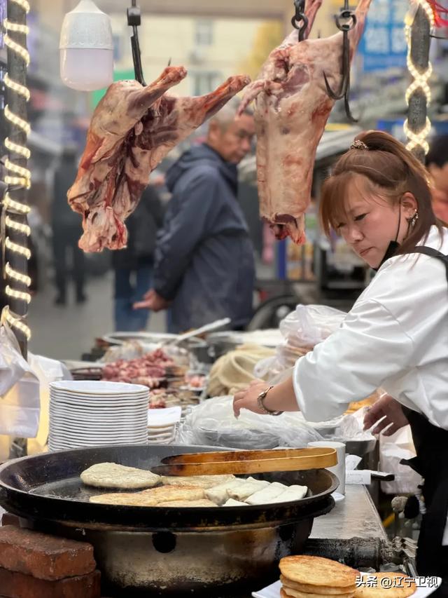 本地人严选!这条深藏在沈阳老城区的美食街,从早吃到晚可太顶了