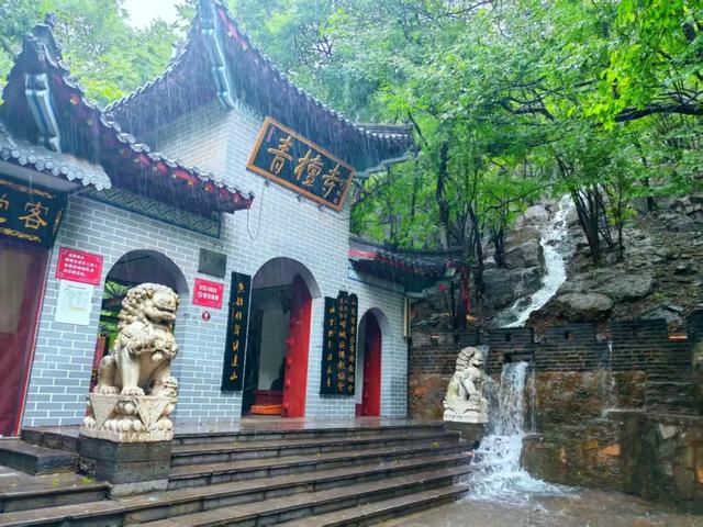雨洗青檀，仙境初现！这场限定美景，只为你邂逅！