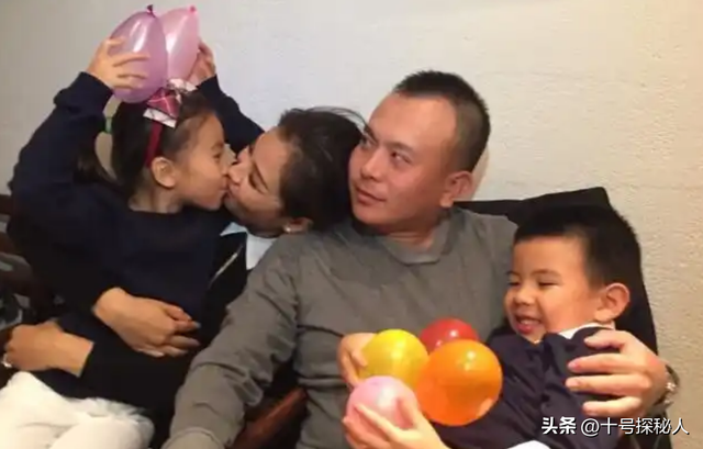 他曾与刘涛同床共枕4年，如今年过六旬依旧未娶	，刘涛坦言很愧疚