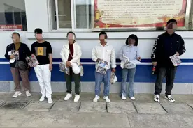 大理古城7人“拉客”被处罚图片