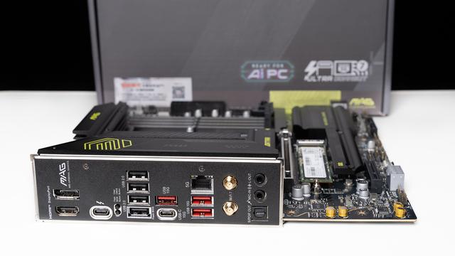 低功耗小钢炮最佳选择？英特尔Ultra 5 230F降价后值得入手吗？