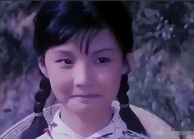 她11岁被导演看中，与名导同居多年被抛弃，如今复出却无人问津