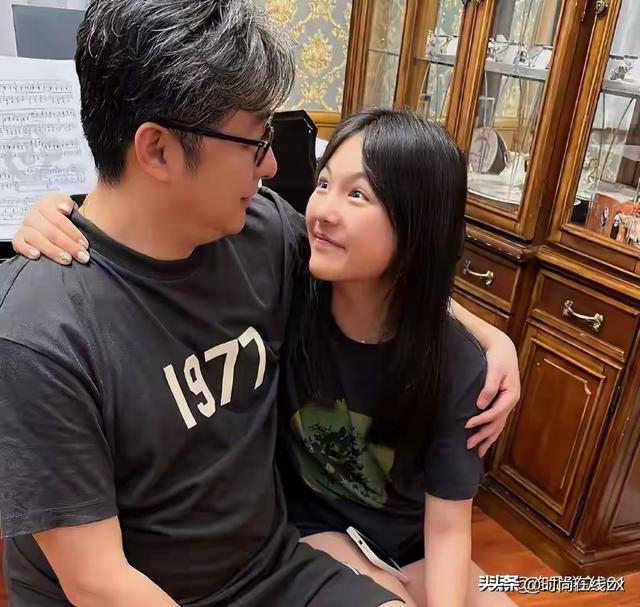 李湘也没想到，自己富养多年的女儿，竟给前夫王岳伦做了“嫁衣”