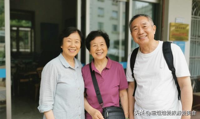 为什么旅游时最好别去见老同学老朋友，过来人：旅行越纯粹越自在