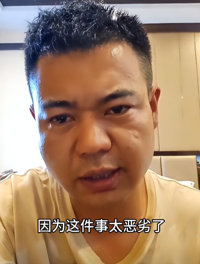 博主青甘环线被扎胎！一胎三十个钉，警方介入，更多内幕曝光
