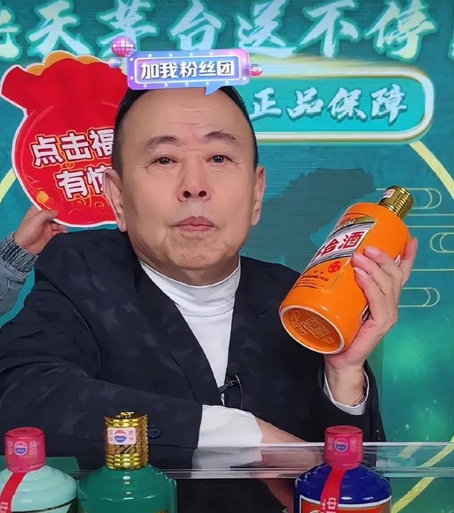 62岁李连杰回应噩耗，手术过程佛珠不离手，聊天记录透露更多细节