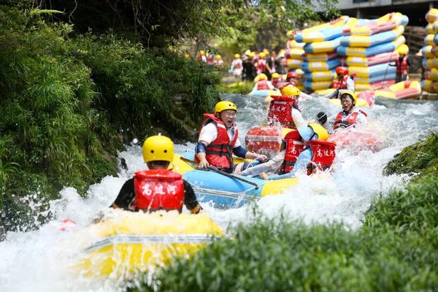 镇远以5A为翼，织就全域联动网，绘就文旅融合新图景
