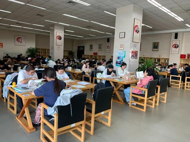 多彩滨州迎双节 文旅好礼乐不停│市图书馆双节首日书香盛宴启幕