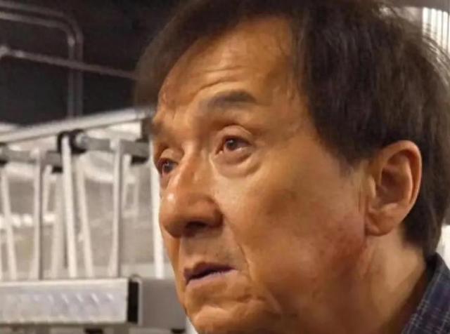 隐婚生子真相大白4个月，43岁房祖名真实现状曝光，成龙没说谎