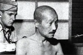 侵华元凶东条英机被绞死，临终大喊六字，你猜他说了什么？图片