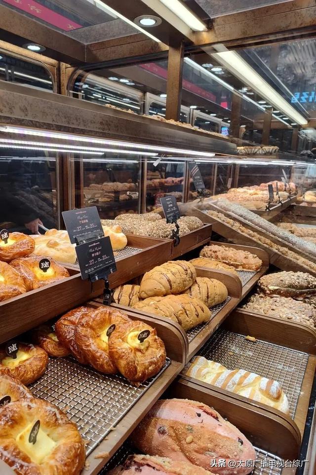 府城漫步丨迎泽初冬，温暖依旧