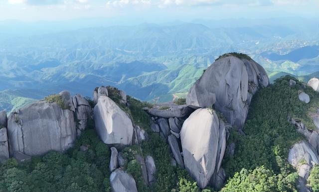 肇庆这条鹰石线，被称为“广东香格里拉”