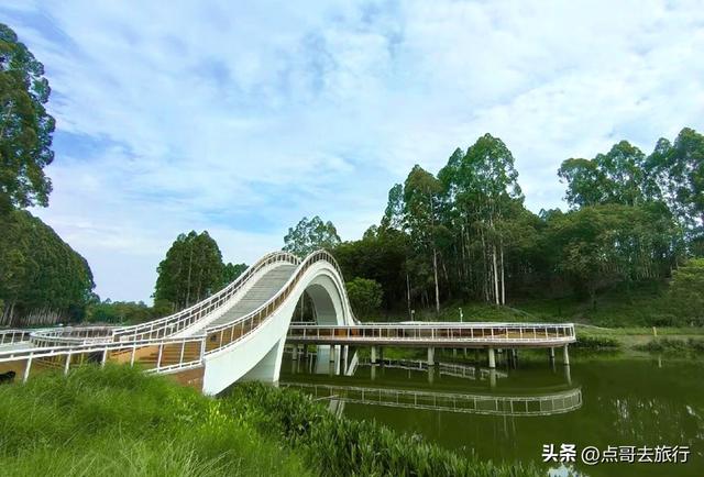 成都超级冷门公园，被称为“小西湖”，不要门票，地铁公交直达！