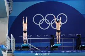 头条晚报丨“龙王”组合三米板冠军；上交所副总经理董国群被查图片