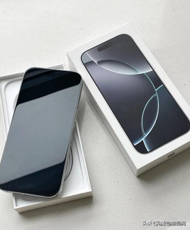 ​​同样是5499元，苹果16 Pro和华为Mate 70 Pro该怎么选？