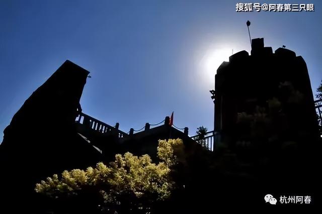 鸭绿江呀鸭绿江！