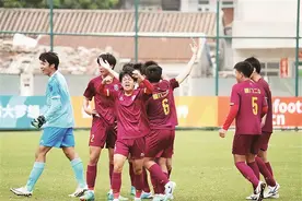 球队走出院士、泳将“游”进清华……看厦门中小学体育亮眼成绩→图片