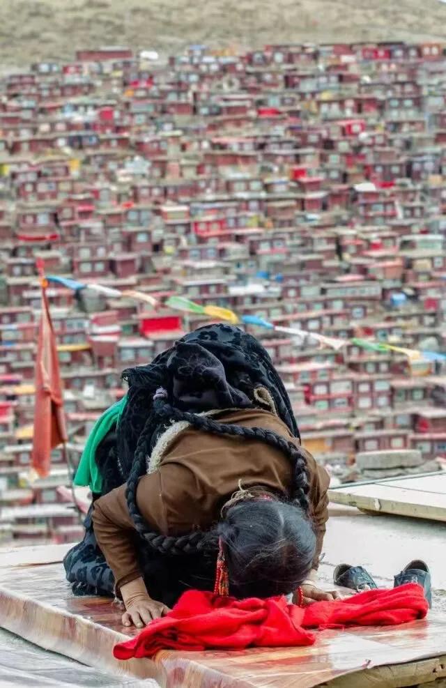 如果有时间，走一次川西顶级路线，1次深度体验胜过10次旅游！
