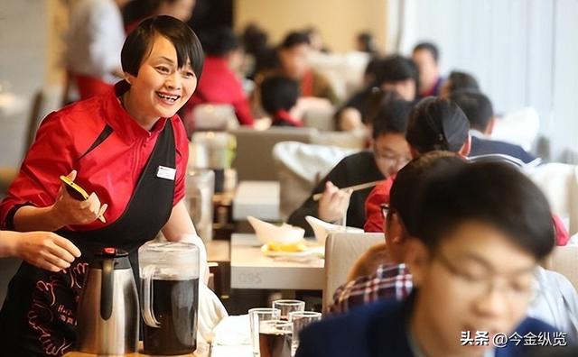 不拼流量！这些餐饮巨头女掌门人，凭实力撑起中国美味的半壁江山