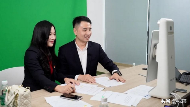 银行直播带货走偏了？第三方媒体救场，背书+推荐让农产品大卖！