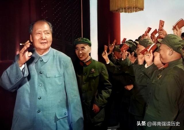 朱德军衔编号是004，直到60年后才揭开001是谁，佩服毛主席的格局