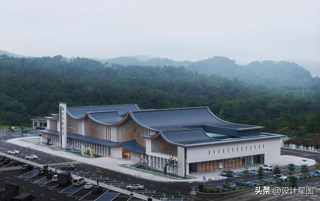 汕梅山间，那方裹着潮客烟火的歇脚处