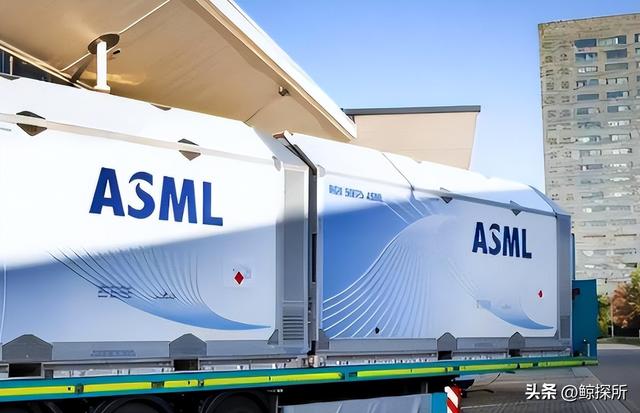 荷兰政府花200亿挽留，全球最大光刻机制造商为何要从老家搬走？