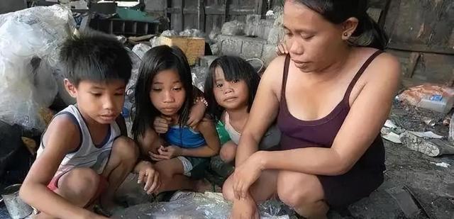 这个东南亚小国从不避孕，人口已经过亿，是全球最开放的国家