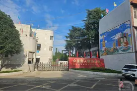 多名学员讲述新巴蜀特训营经历：吃潲水馒头、常被殴打欺凌图片