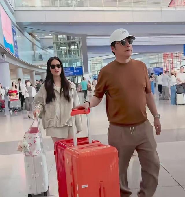李湘也没想到，自己费心半辈子富养女儿，竟给王岳伦做了“嫁衣”