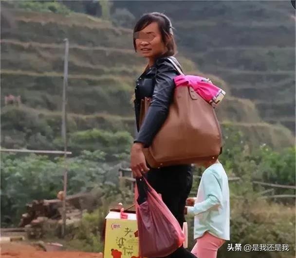 广西：媳妇智力差？老公小儿麻痹症？同房靠老母搭手！生四个胖娃