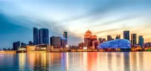 北京的房价	，已经变成一个天大的笑话，现在卖房子可笑到什么程度