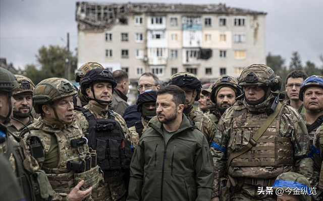 美俄密谋达成28点协议	，乌克兰“卖国求生	”，泽连斯基生死抉择！