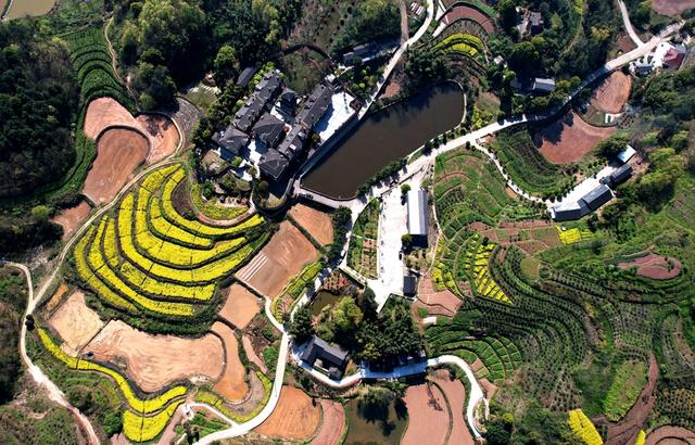 江津关胜：岁月沉淀的土地