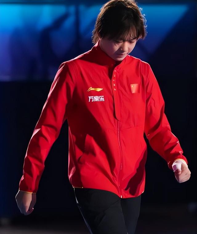 直到王伟莹坦白全红婵退出个人赛原因，才懂樊振东那番话真没说错